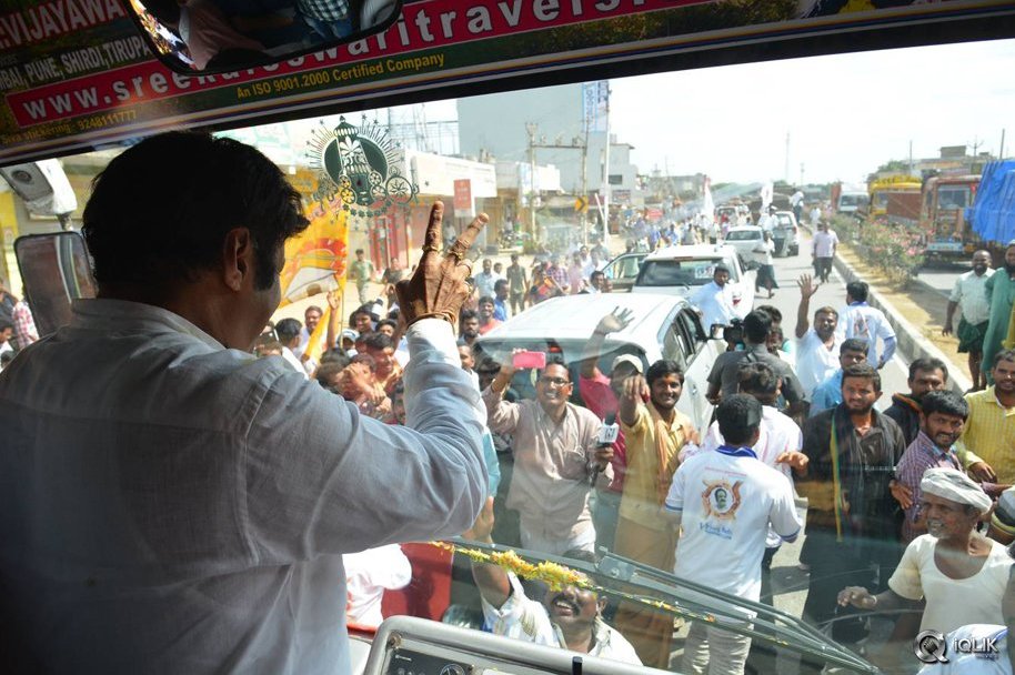 Dictator-Movie-Team-Amaravathi-Tour